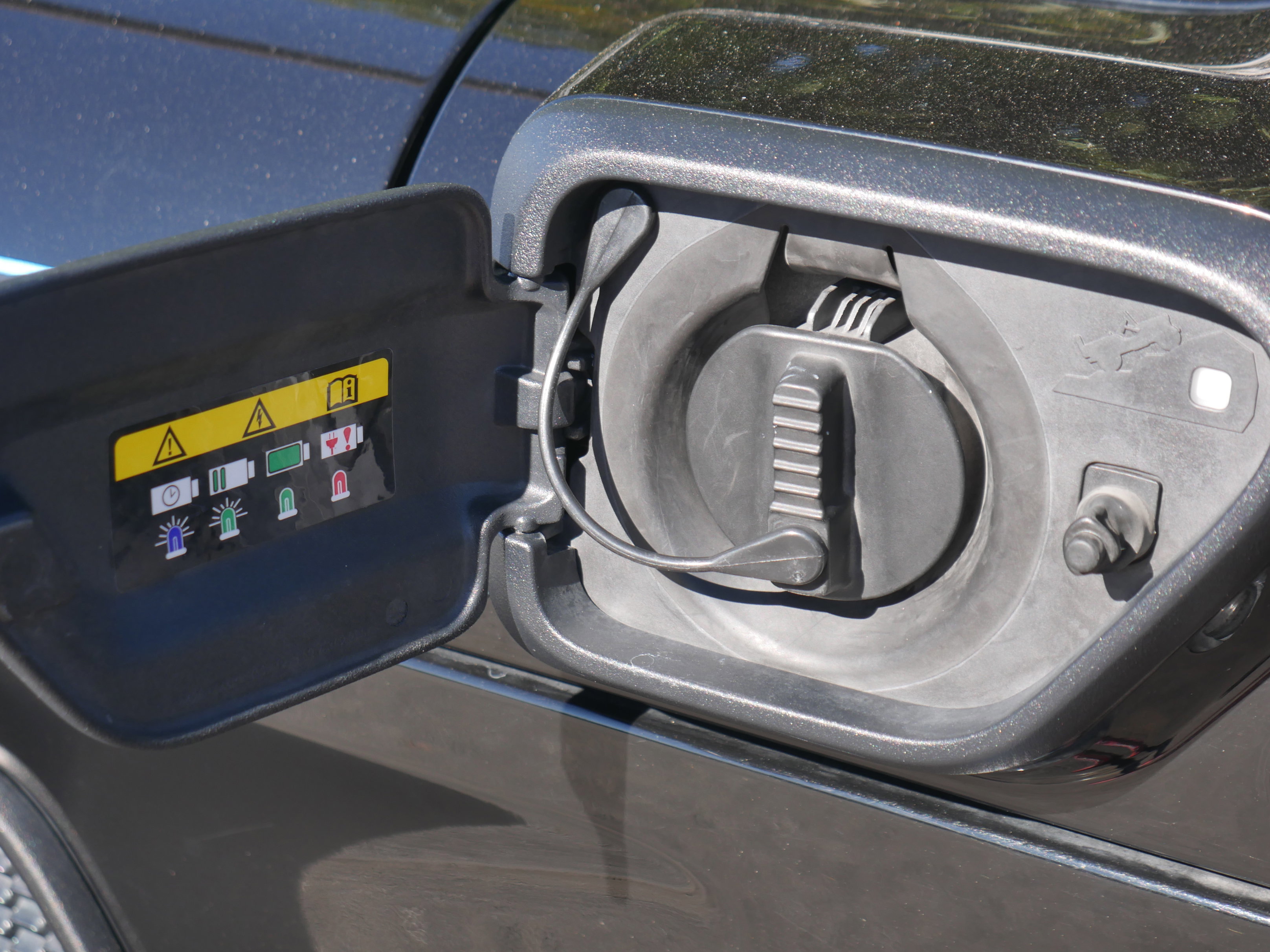 Used 2021 Jeep Wrangler Unlimited Rubicon w/ Steel Bumper Group image 25