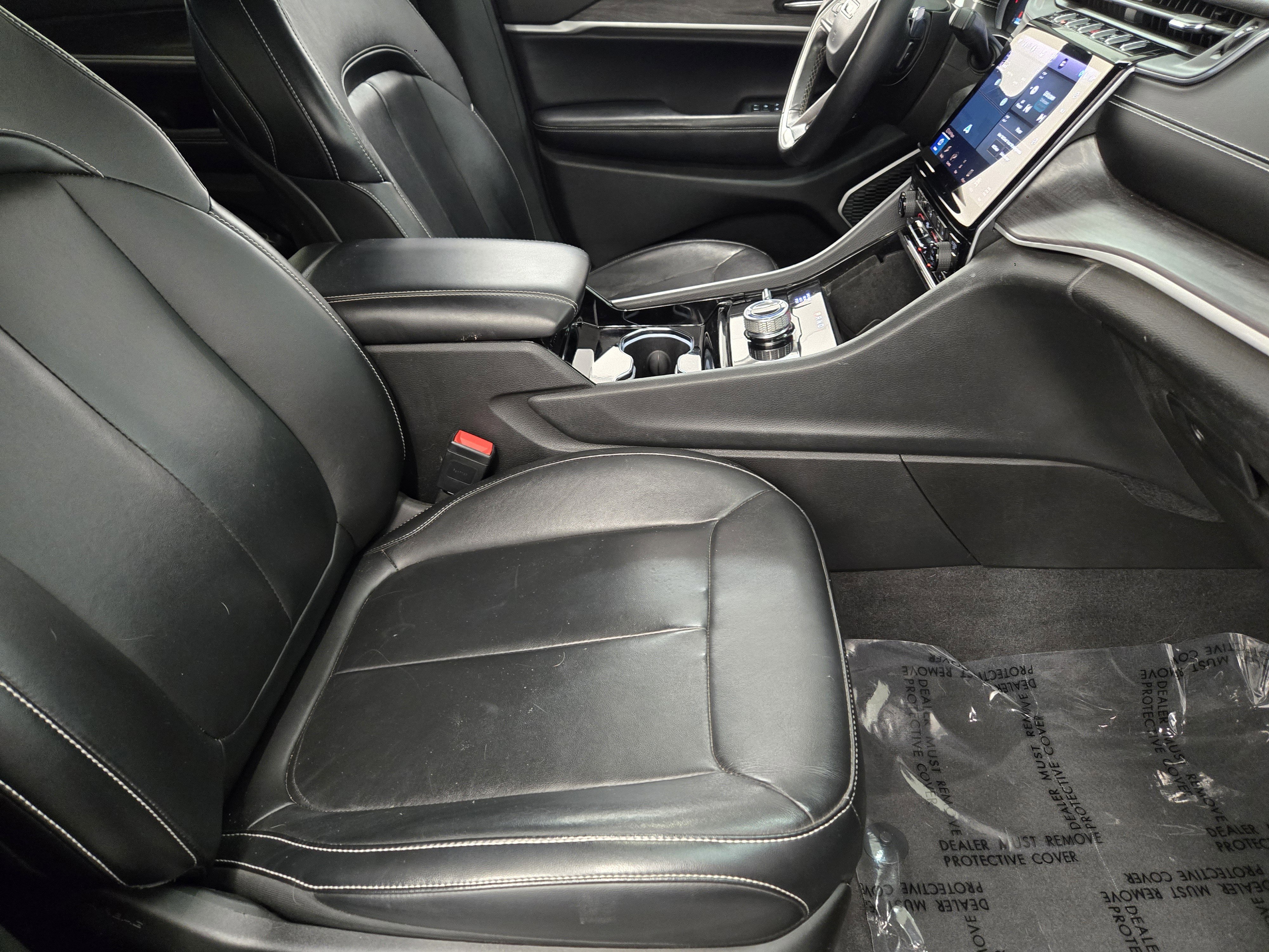 Used 2021 Jeep Grand Cherokee L Limited image 13