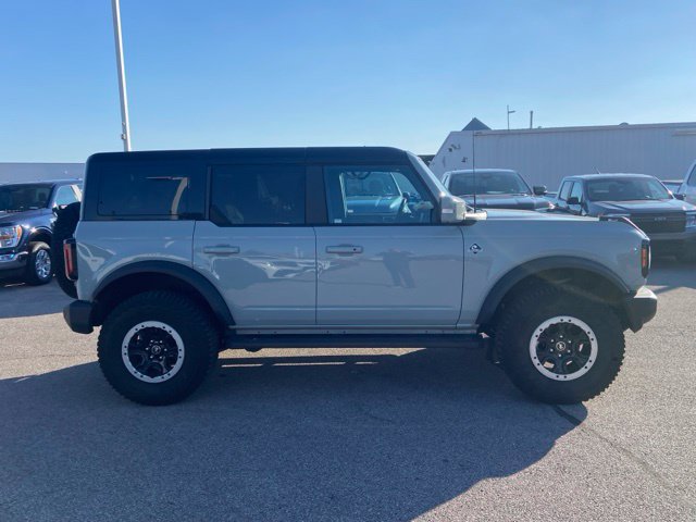 Certified 2024 Ford Bronco Outer Banks w/ Sasquatch Package AWD/4WD image 4