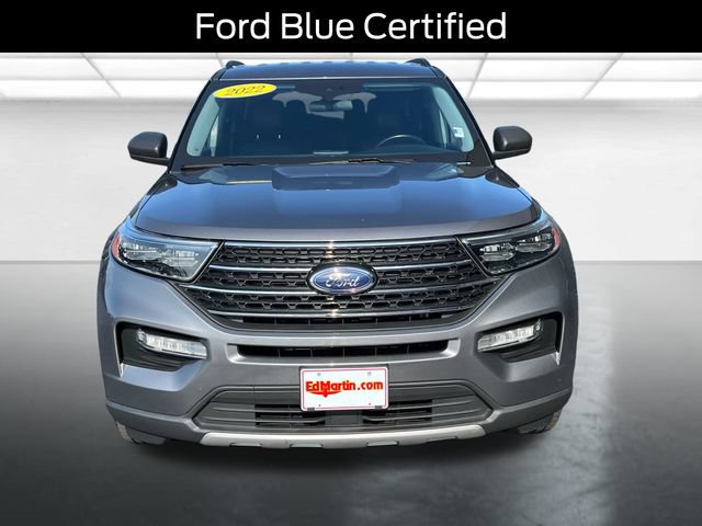 Certified 2022 Ford Explorer XLT w/ Equipment Group 202A AWD/4WD image 2