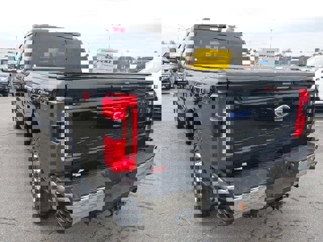 Certified 2023 Ford F250 Lariat w/ Lariat Ultimate Package image 6