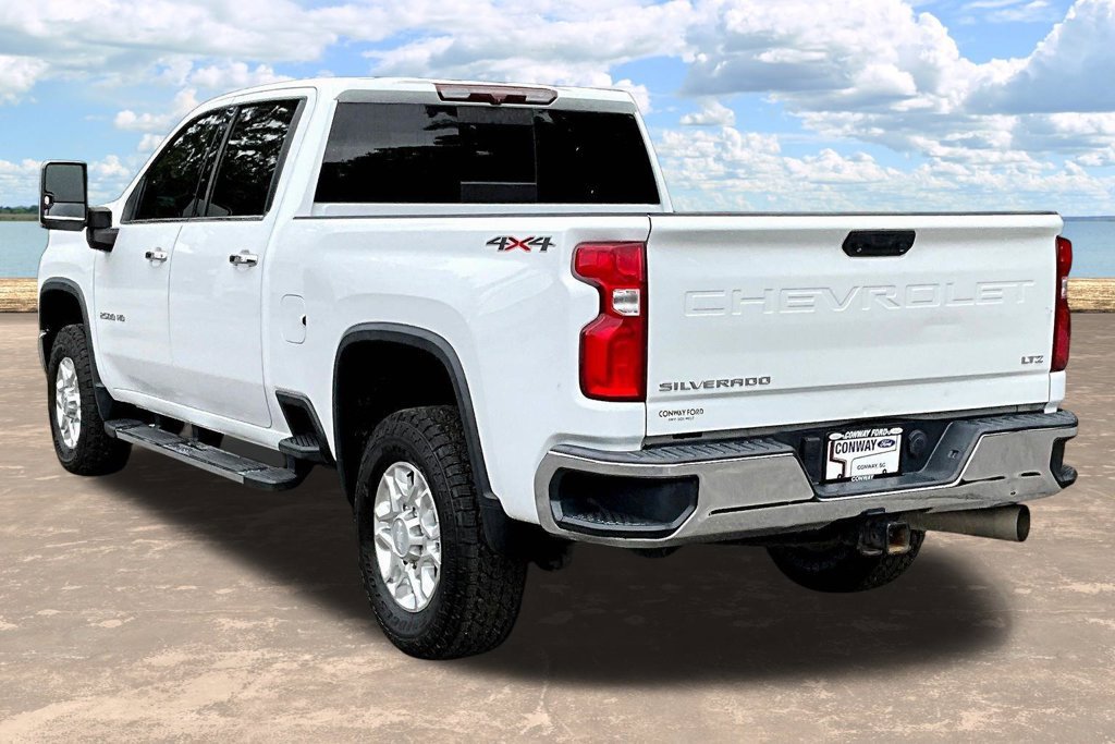 Used 2020 Chevrolet Silverado 2500 LTZ w/ LTZ Convenience Package AWD/4WD image 5