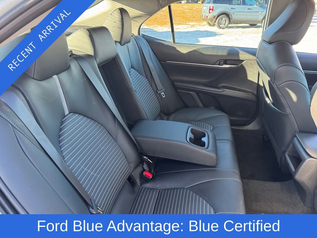 Used 2024 Toyota Camry SE image 20