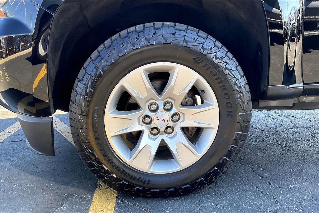 Used 2017 GMC Canyon SLE w/ SLE Convenience Package image 8