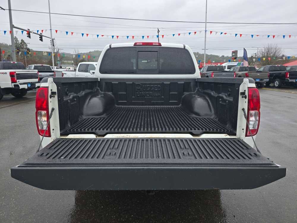 Used 2017 Nissan Frontier SV image 19