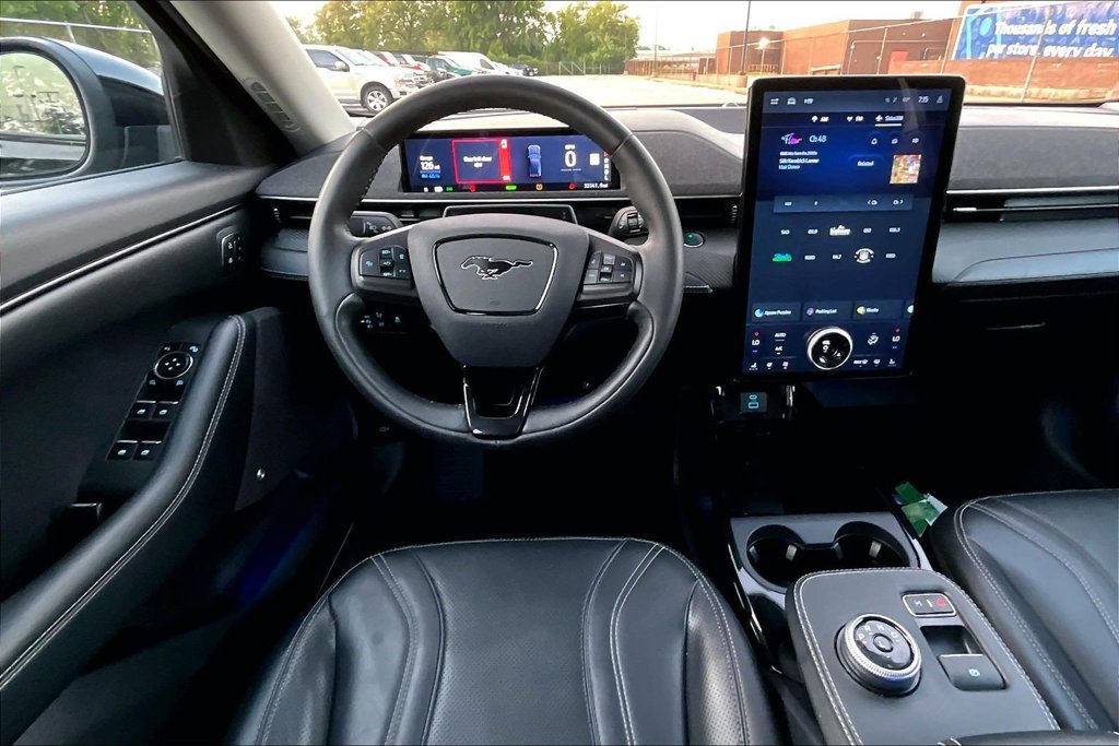 Certified 2023 Ford Mustang Mach-E Premium AWD/4WD image 5