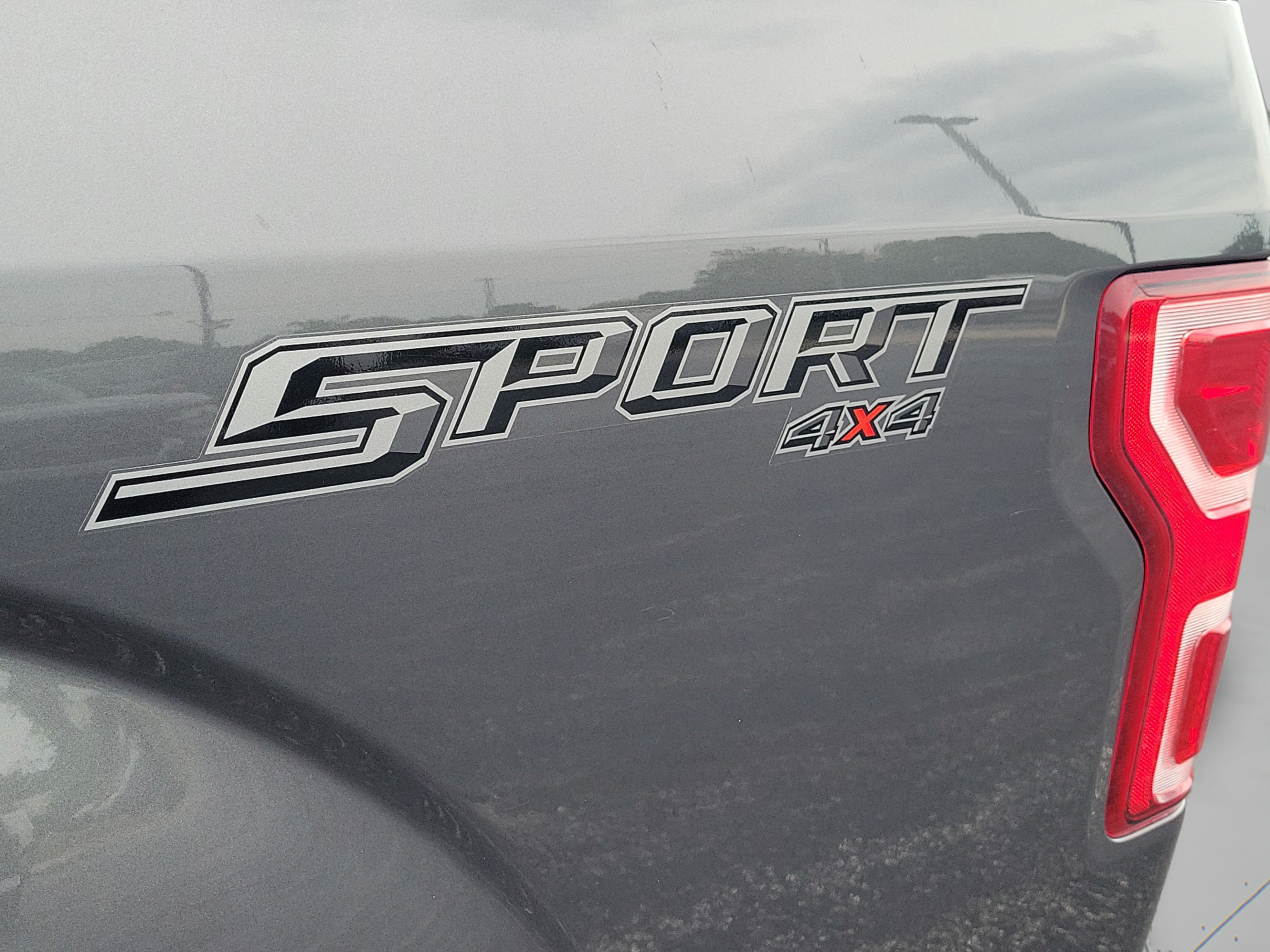 Certified 2020 Ford F150 XLT w/ Equipment Group 302A Luxury AWD/4WD image 34