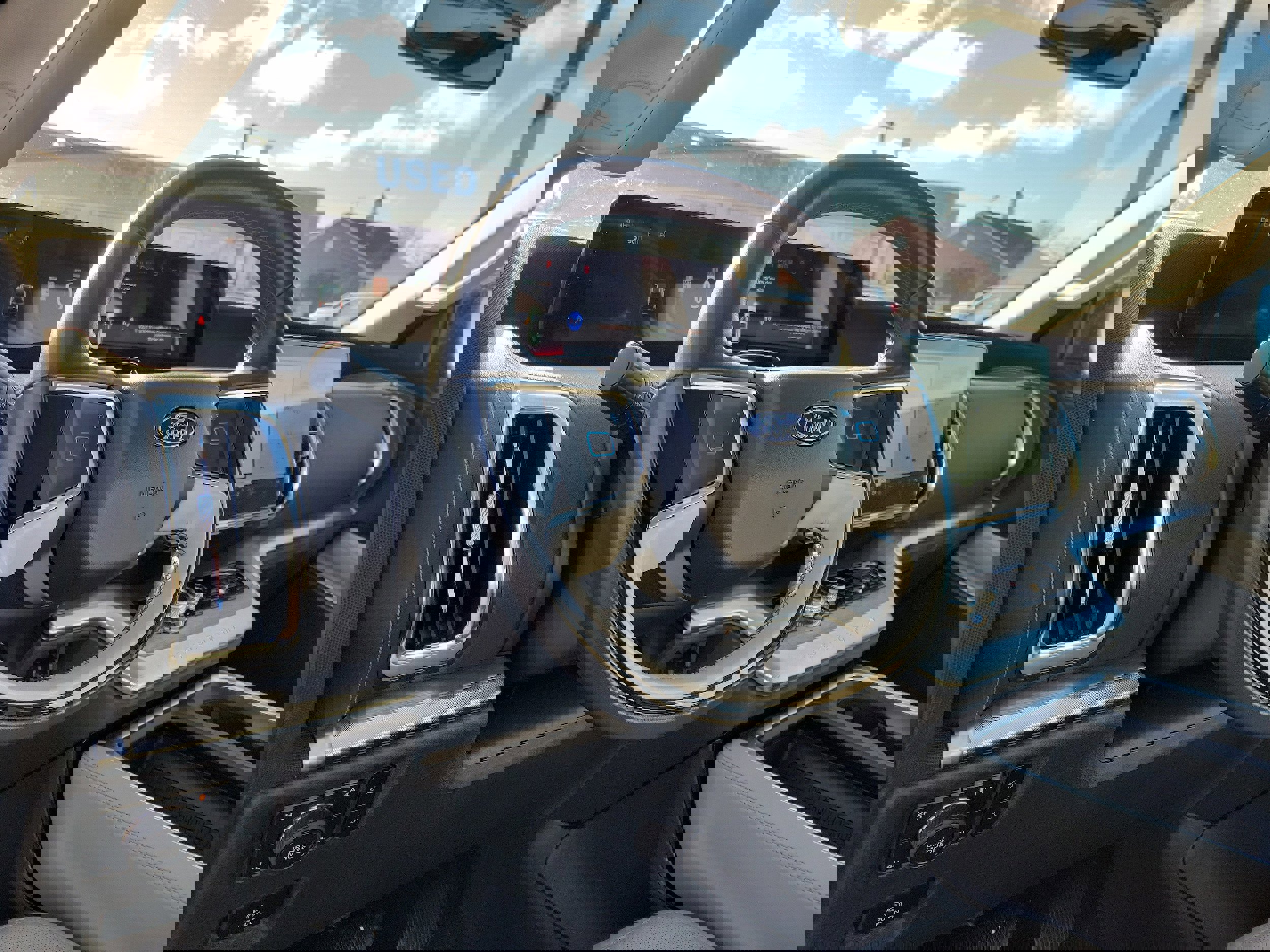 Certified 2025 Ford Expedition Max Platinum image 25