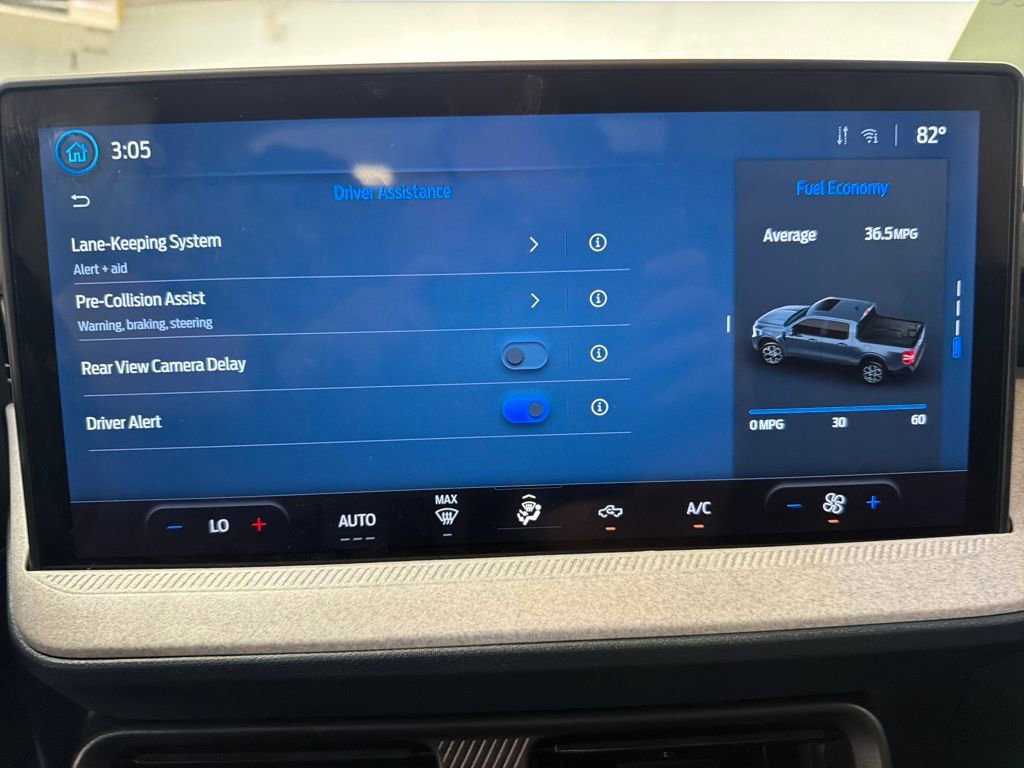 Certified 2025 Ford Maverick XLT image 27