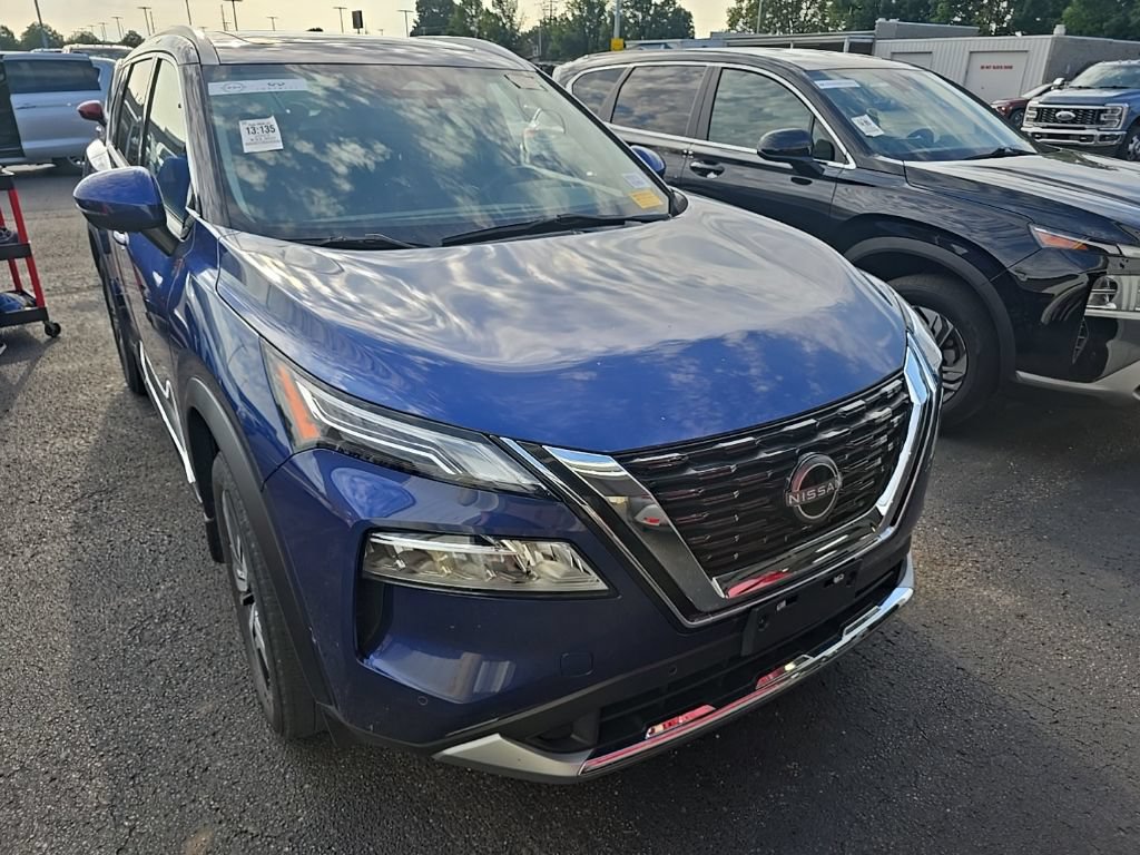 Used 2023 Nissan Rogue Platinum