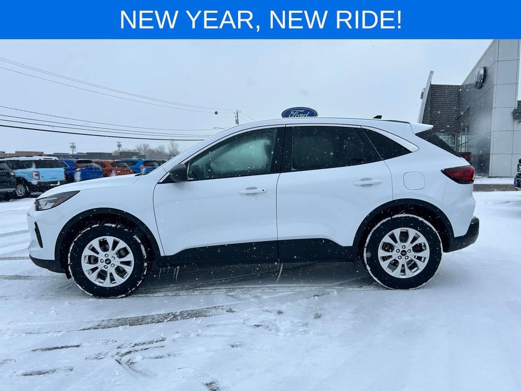 Certified 2024 Ford Escape Active image 3