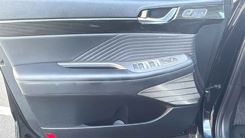 Used 2023 Hyundai Palisade Calligraphy image 18