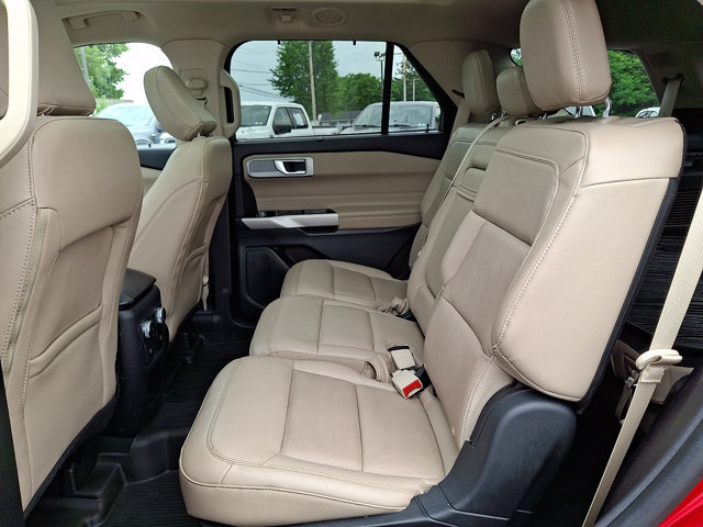 Certified 2021 Ford Explorer Limited w/ Equipment Group 301A AWD/4WD image 11