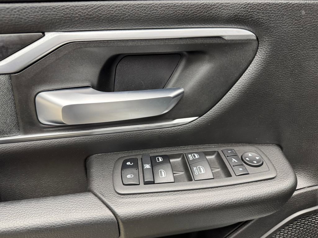 Used 2022 RAM 1500 Big Horn image 13