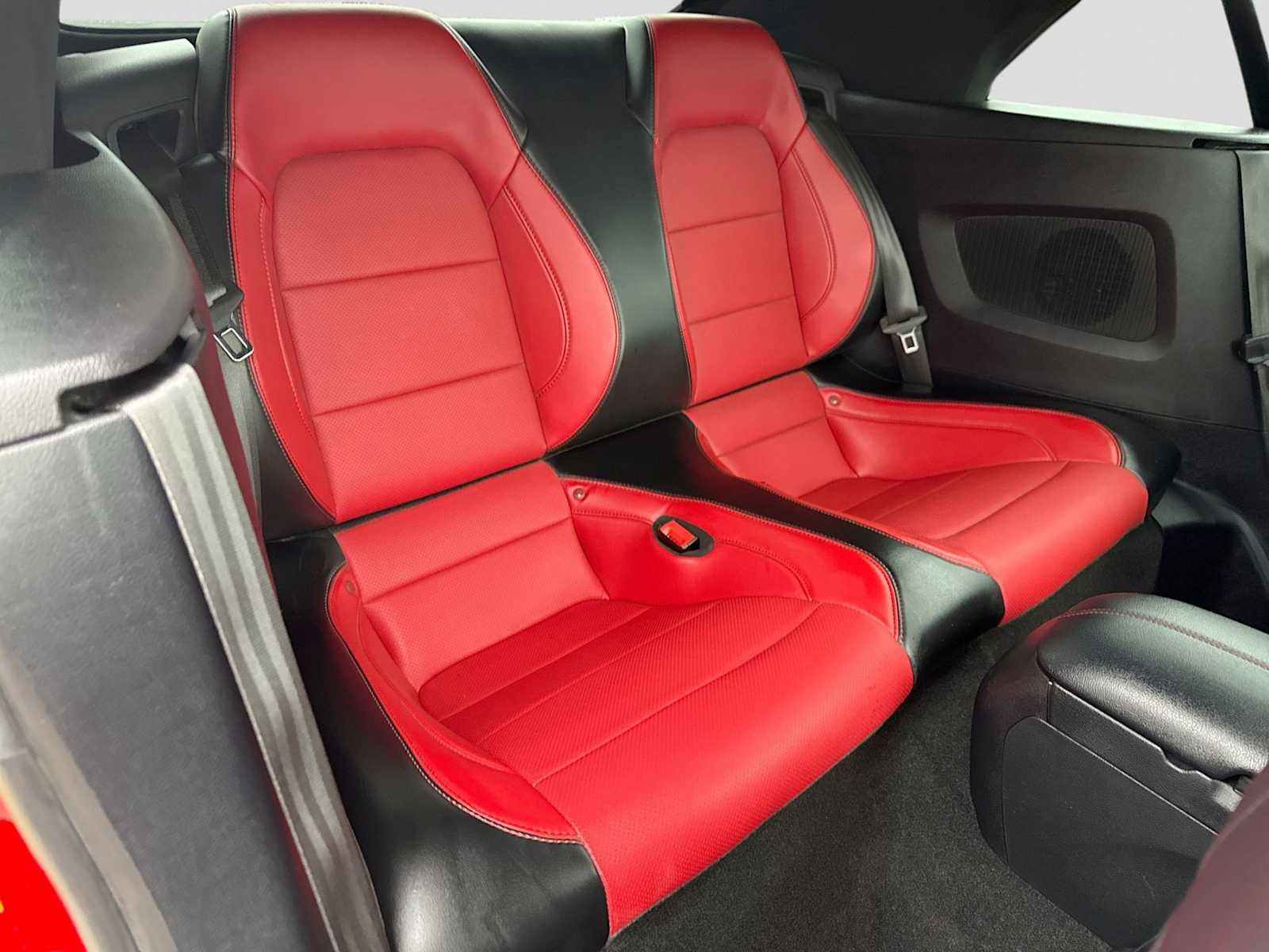 Certified 2019 Ford Mustang Premium w/ Equipment Group 201A RWD image 17