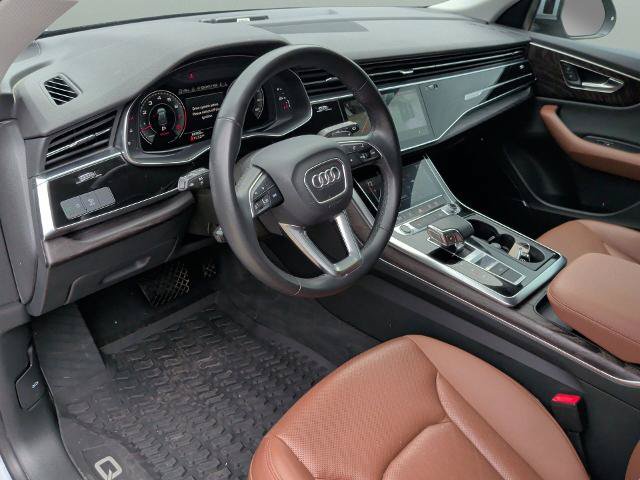 Used 2022 Audi Q8 Premium Plus AWD/4WD image 25
