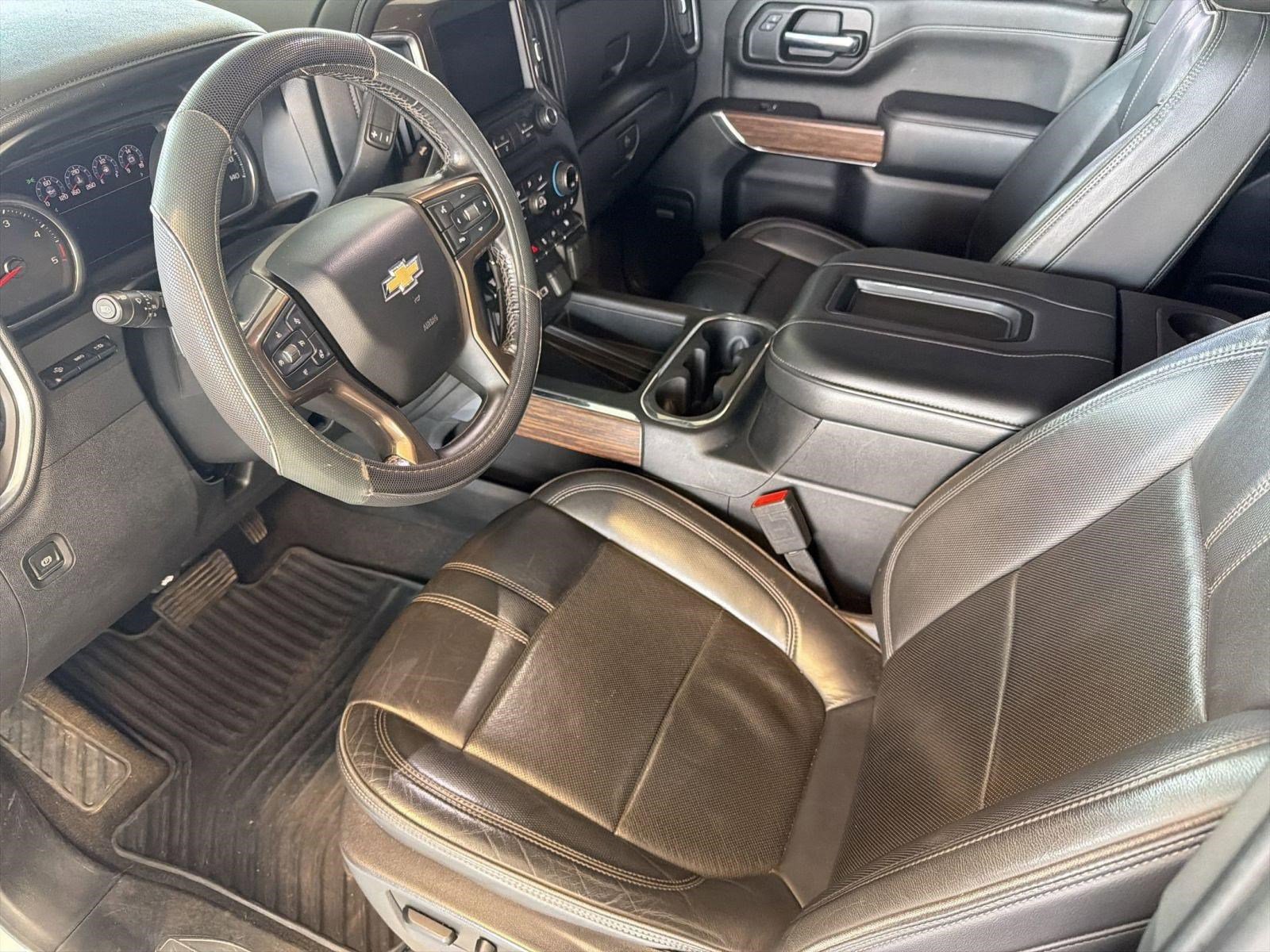 Used 2020 Chevrolet Silverado 2500 High Country w/ Technology Package image 9