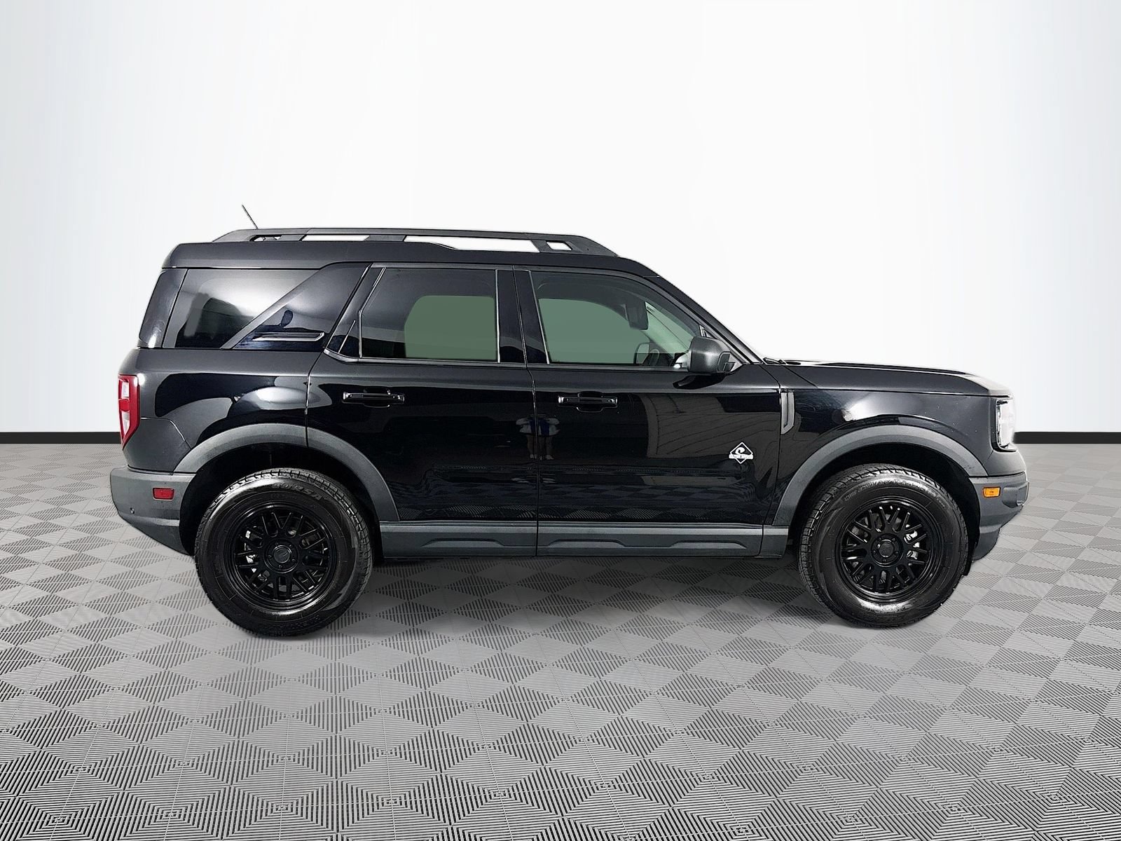 Certified 2023 Ford Bronco Sport Outer Banks w/ Tech Package AWD/4WD image 8