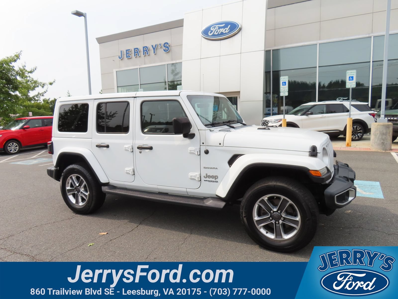 Used 2020 Jeep Wrangler Unlimited Sahara AWD/4WD image 1