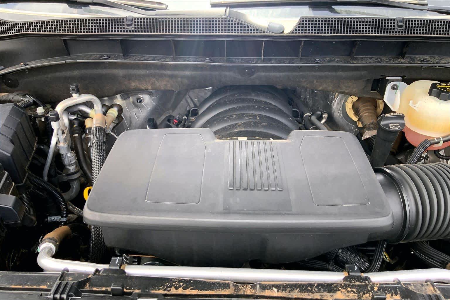 Used 2025 Chevrolet Tahoe High Country AWD/4WD image 63