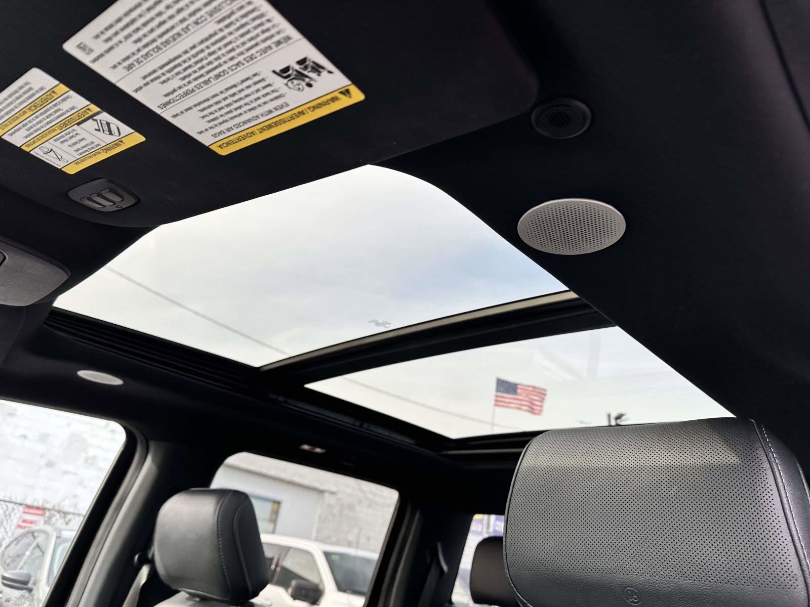 Certified 2022 Ford F150 Lariat w/ Equipment Group 502A High image 13