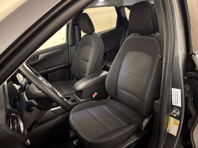 Certified 2024 Ford Escape Active w/ Tech Pack #1 FWD image 12
