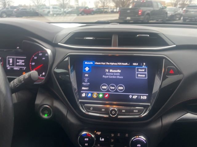 Used 2021 Chevrolet TrailBlazer RS w/ Convenience Package image 22