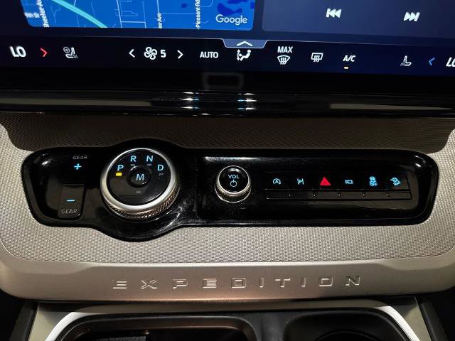 Certified 2025 Ford Expedition Max Active AWD/4WD image 30