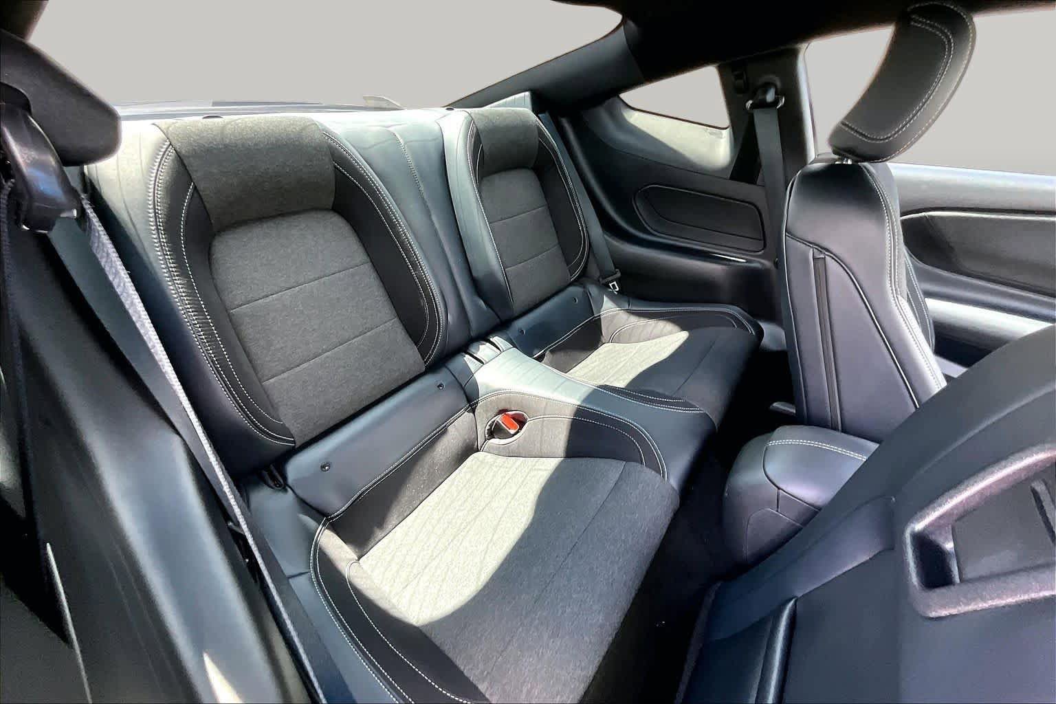 Certified 2025 Ford Mustang Coupe RWD image 40