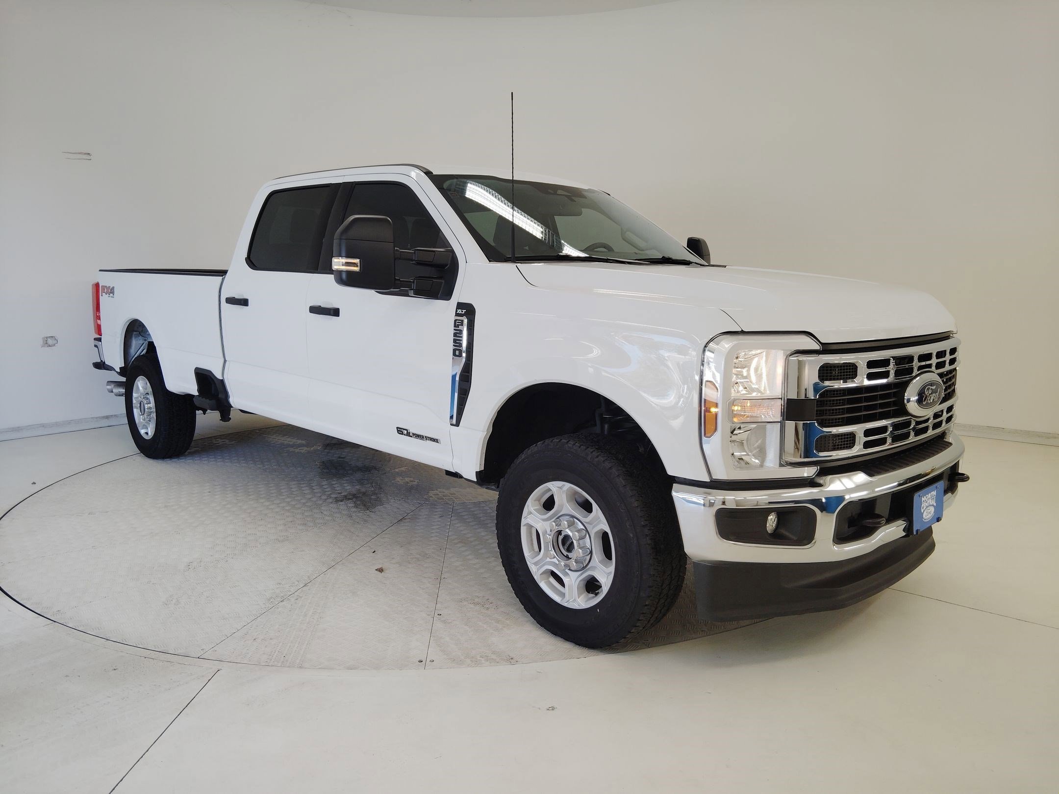 Certified 2025 Ford F250 XLT w/ FX4 Off-Road Package image 8