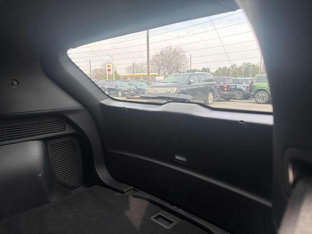 Certified 2025 Ford Escape ST-Line Select image 28