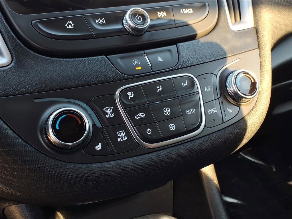 Used 2023 Chevrolet Malibu LT image 23