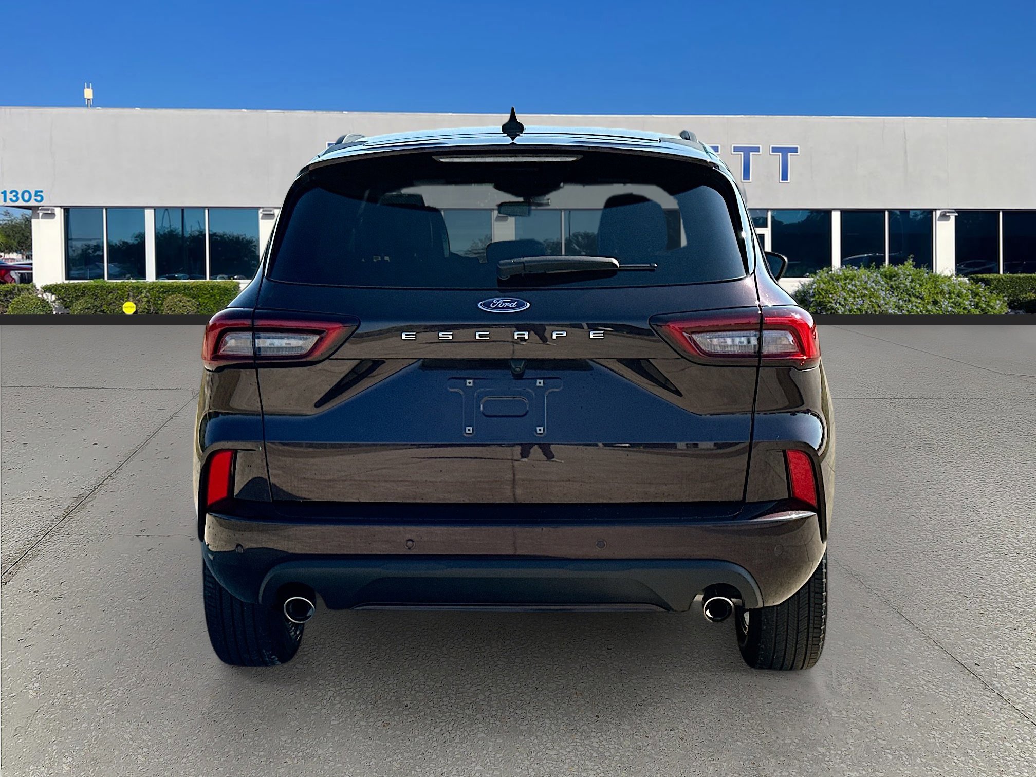 Certified 2023 Ford Escape ST-Line w/ Tech Pack #1 image 4