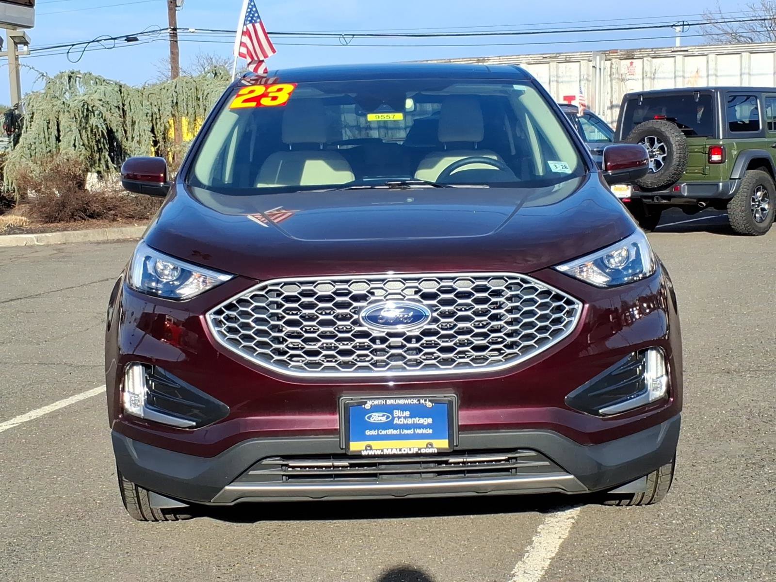 Certified 2023 Ford Edge SEL w/ Convenience Package image 2