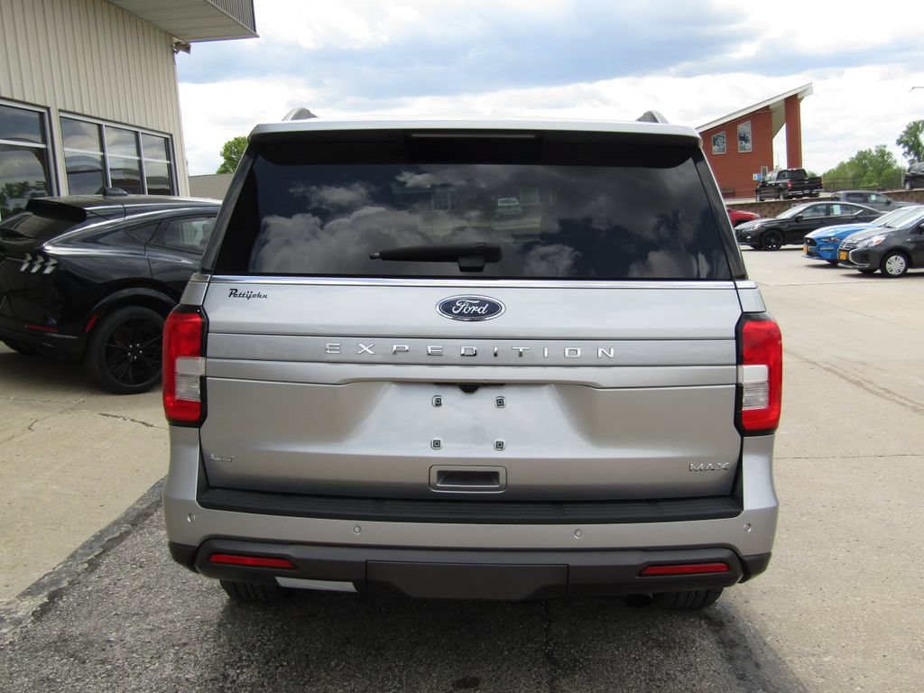 Certified 2024 Ford Expedition Max XLT AWD/4WD image 4