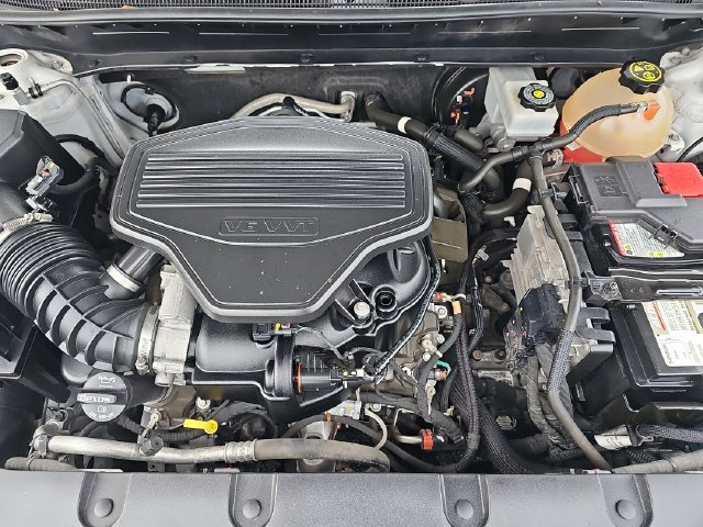 Used 2019 Chevrolet Blazer RS w/ LPO, Floor Liner Package FWD image 35