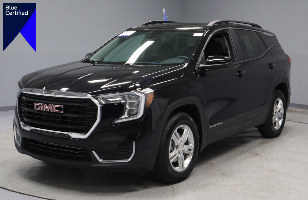 Used 2024 GMC Terrain SLE w/ Driver Convenience Package