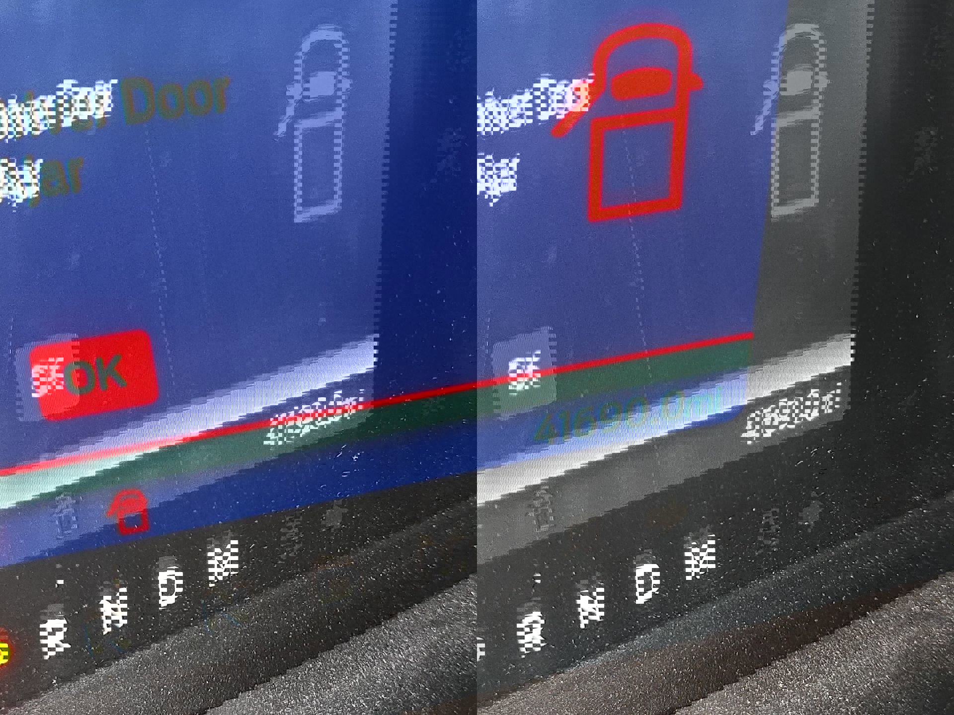 Certified 2023 Ford Bronco Black Diamond image 13