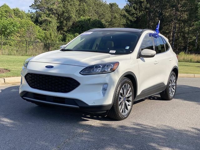 Certified 2020 Ford Escape Titanium FWD image 12