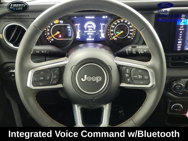 Used 2024 Jeep Wrangler Unlimited Sahara w/ Technology Group AWD/4WD image 26