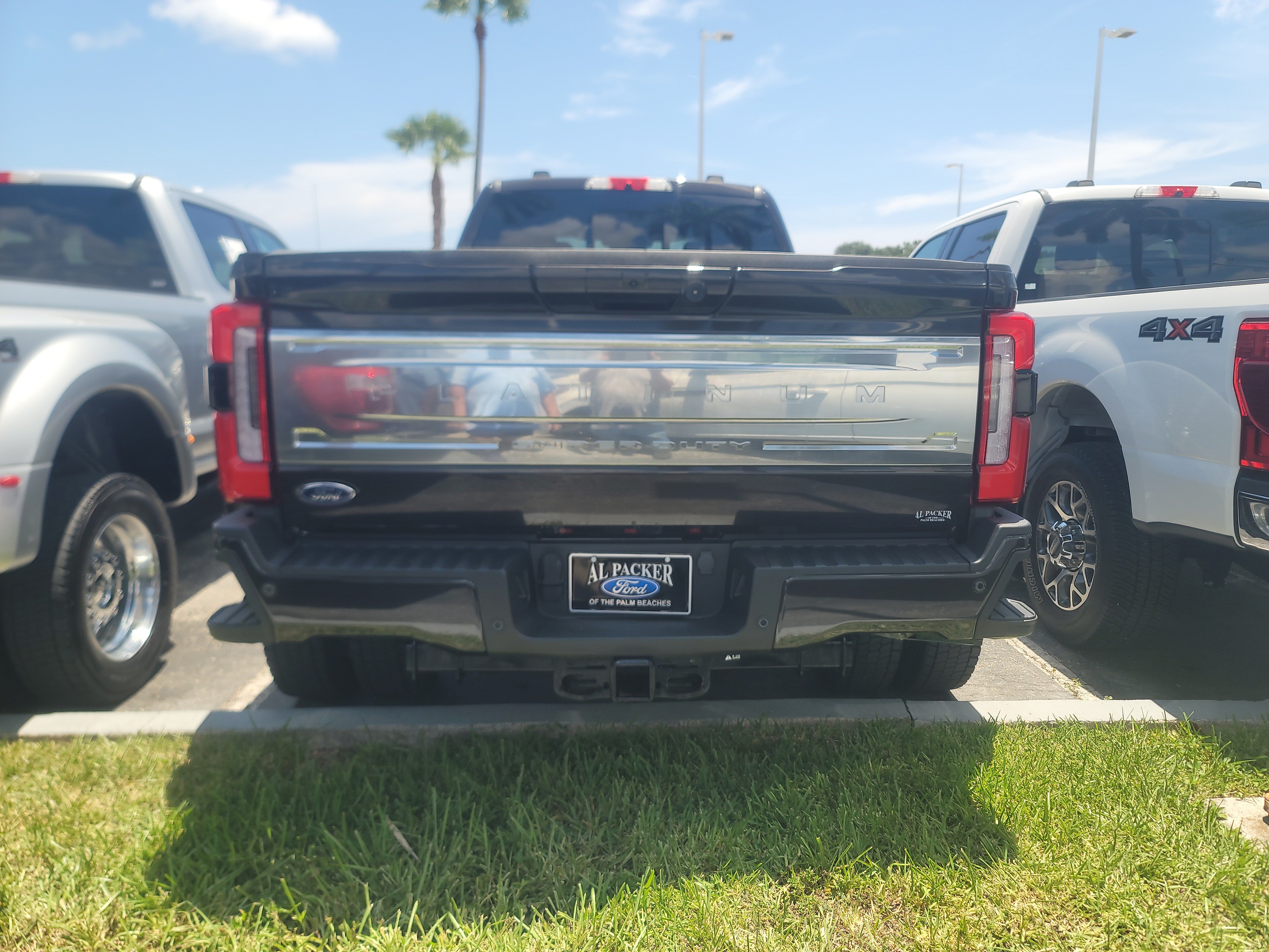 Certified 2025 Ford F450 Platinum w/ Platinum Plus Package AWD/4WD image 42