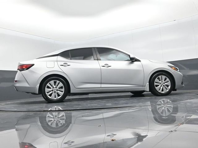 Used 2022 Nissan Sentra S w/ Trunk Package image 24