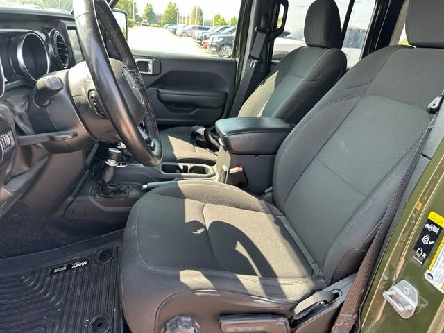 Used 2022 Jeep Wrangler Unlimited Sport AWD/4WD image 15