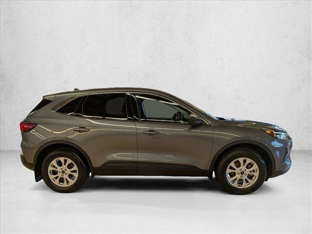 Certified 2024 Ford Escape Active AWD/4WD image 4