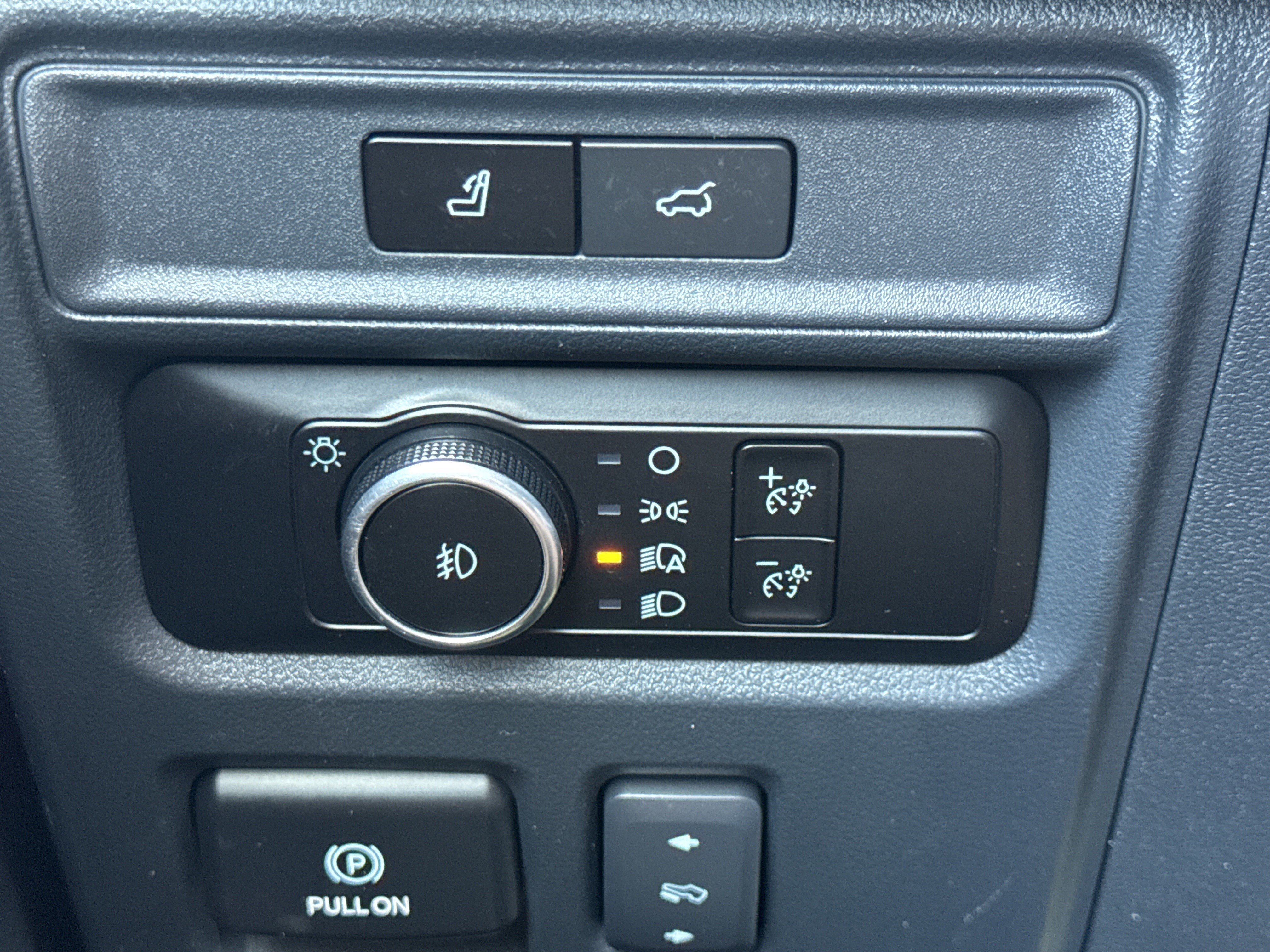 Certified 2023 Ford Expedition Limited image 23