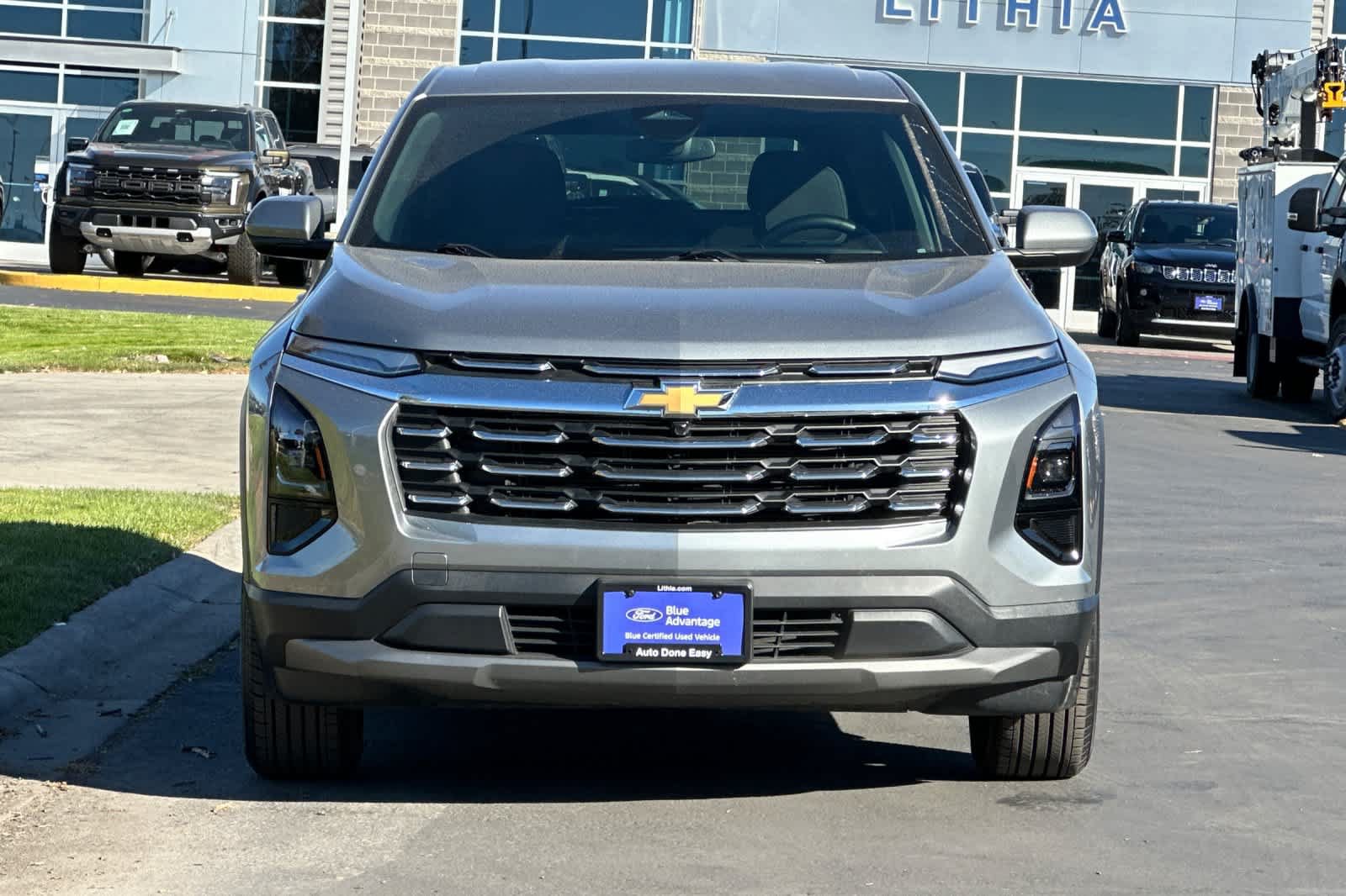 Used 2026 Chevrolet Equinox LT AWD/4WD image 10