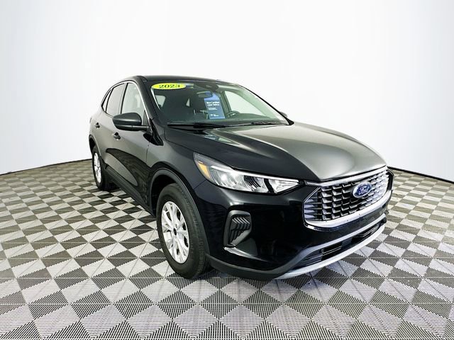 Certified 2023 Ford Escape Active AWD/4WD image 4
