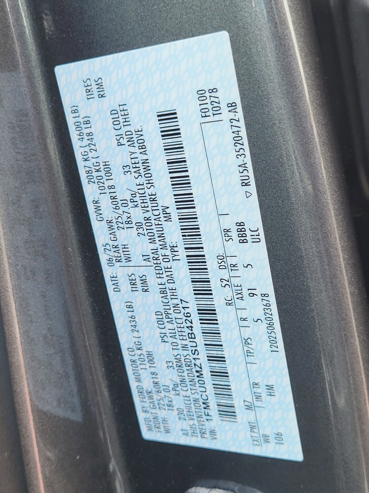 Certified 2025 Ford Escape ST-Line w/ Equipment Group 301A image 36