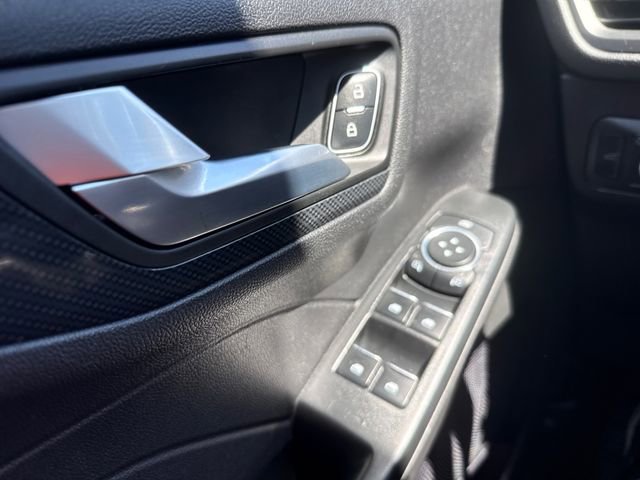 Certified 2024 Ford Escape ST-Line AWD/4WD image 25