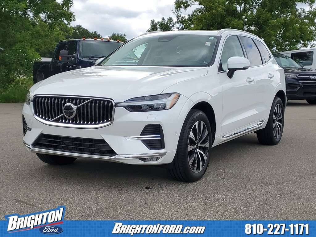 Used 2023 Volvo XC60 B5 Plus AWD/4WD image 2